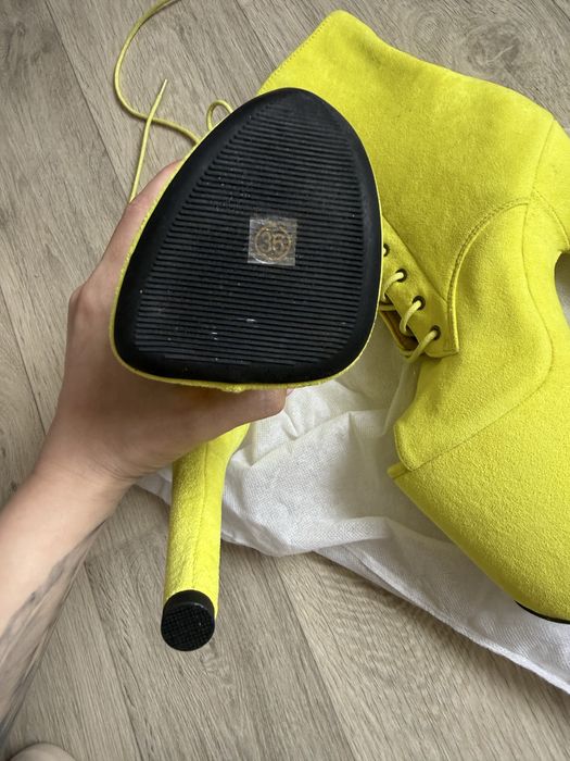 Стріпи для пілону. Exot flow