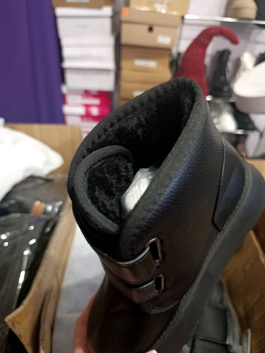 Уггі на липучках 37(23.5см) 39(24.5см) 41(25.5см)  чорні зимові