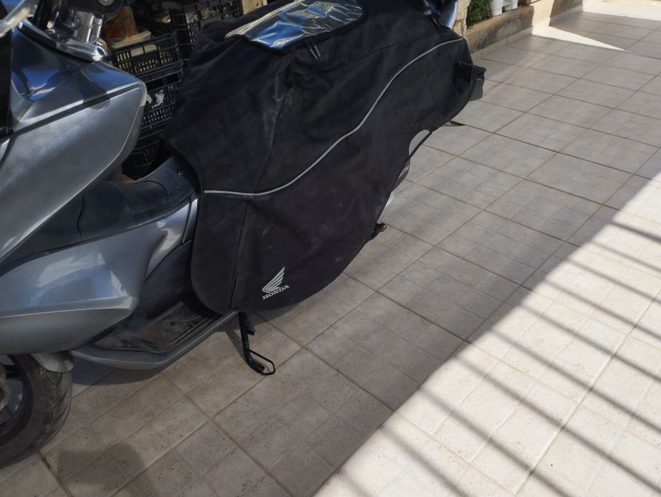 Capa de proteção para inverno para desocupar marca Honda