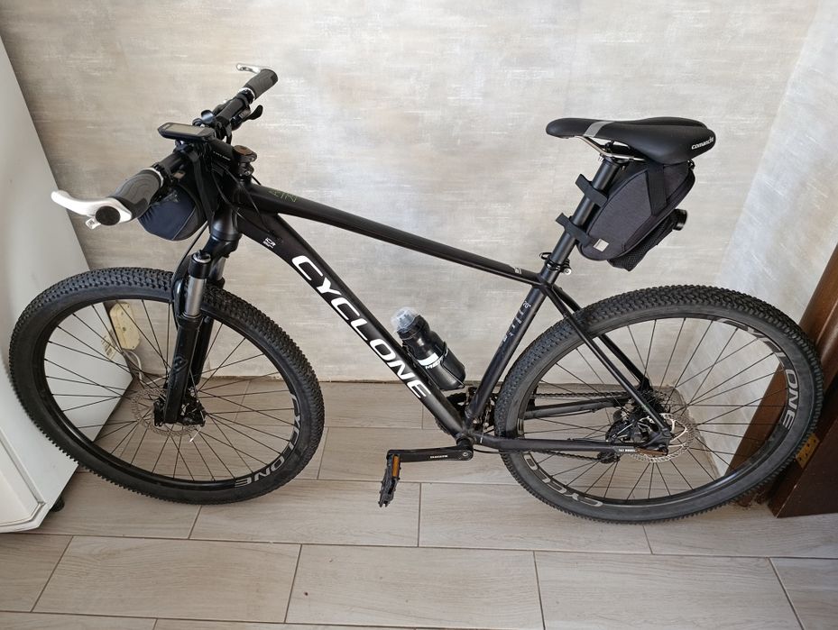 Велосипед 29"  Cyclone AX (2023)+ Подарунок