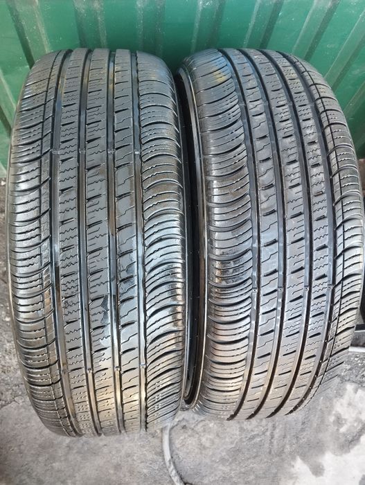 Пара всесезонних шин Suredrive 235/60/17