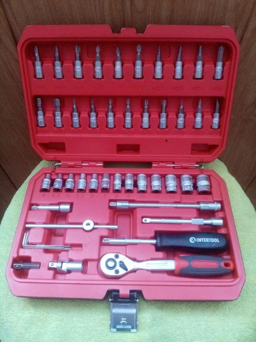 Intertool ET-9048 Набір інструментів