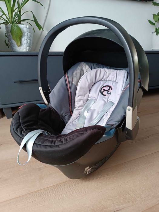 Автокрісло cybex