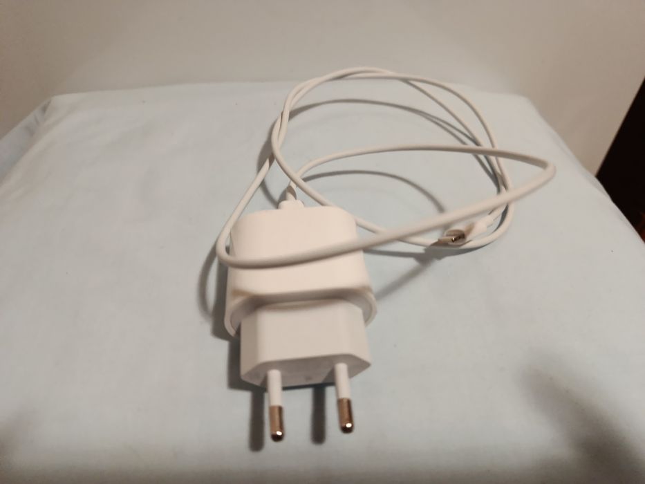 Зарядка для айфона