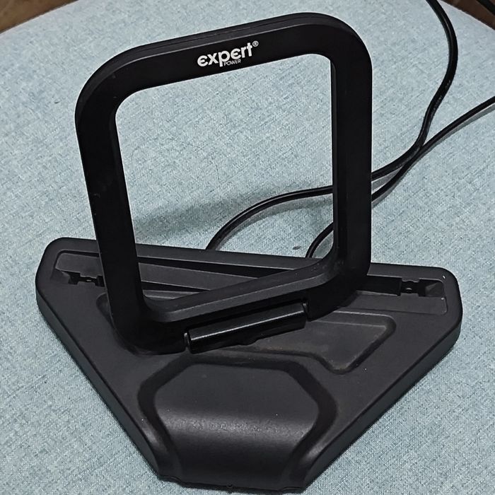 ТВ тюнер DVB T2 OperaSky з активною антеною Expert