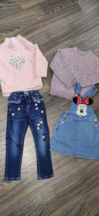 Світер, фліска, сарафан, джинси, комбінезон джинсовий , вітровкадля ді