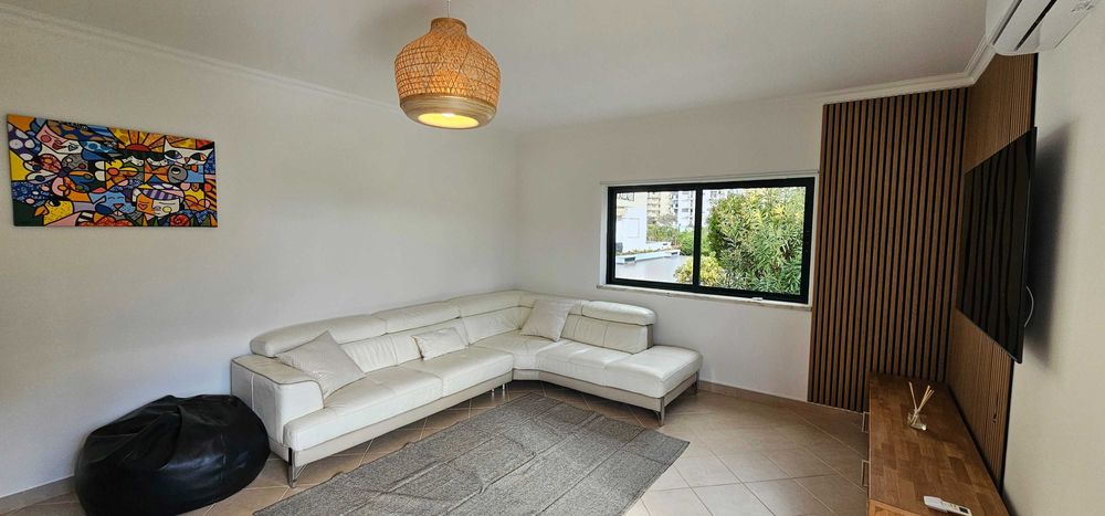 T2 junto ao mar com piscina - Armação de Pêra