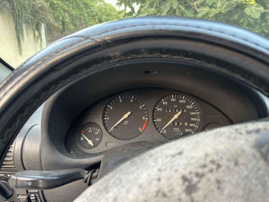 Opel Corsa B 1.0 12V