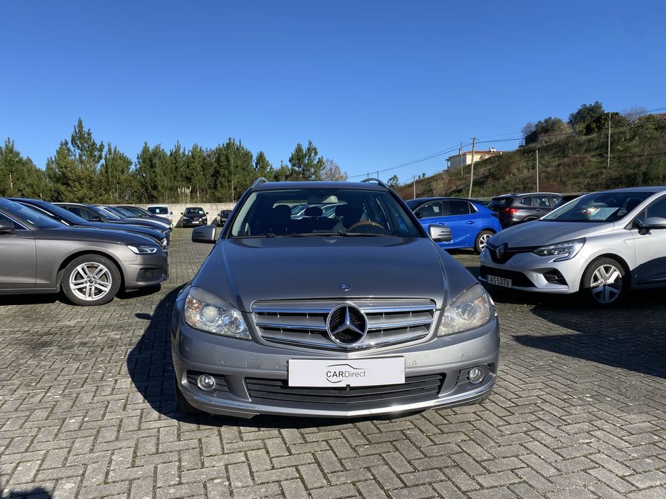 Mercedes-Benz C220 CDI - GPS - DVD - Nacional