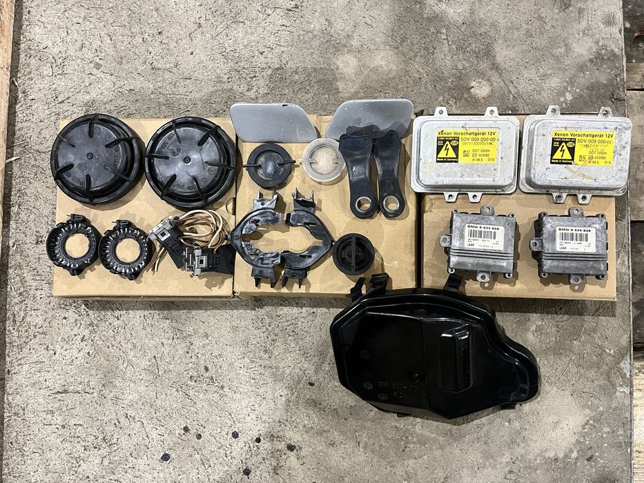 Запчастини для фар bmw комплект або по окремость e60/e61