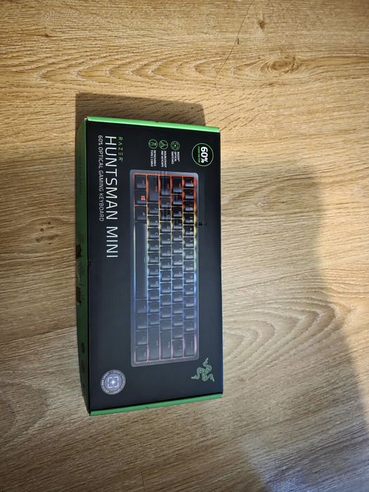 Razer Huntsman Mini Purple Switch