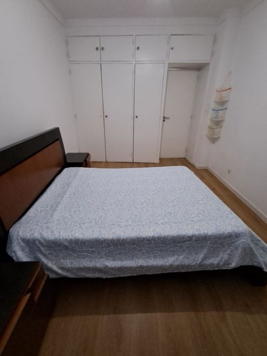 Quarto c/ Casa de Banho Privativa no Lumiar (Lisboa) – Contas Incluída