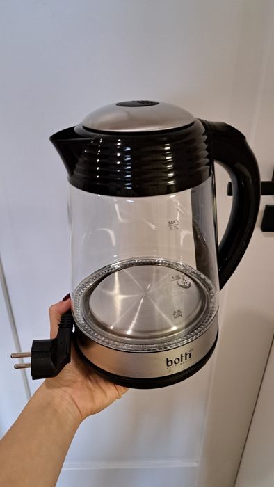 Czajnik elektryczny Botti