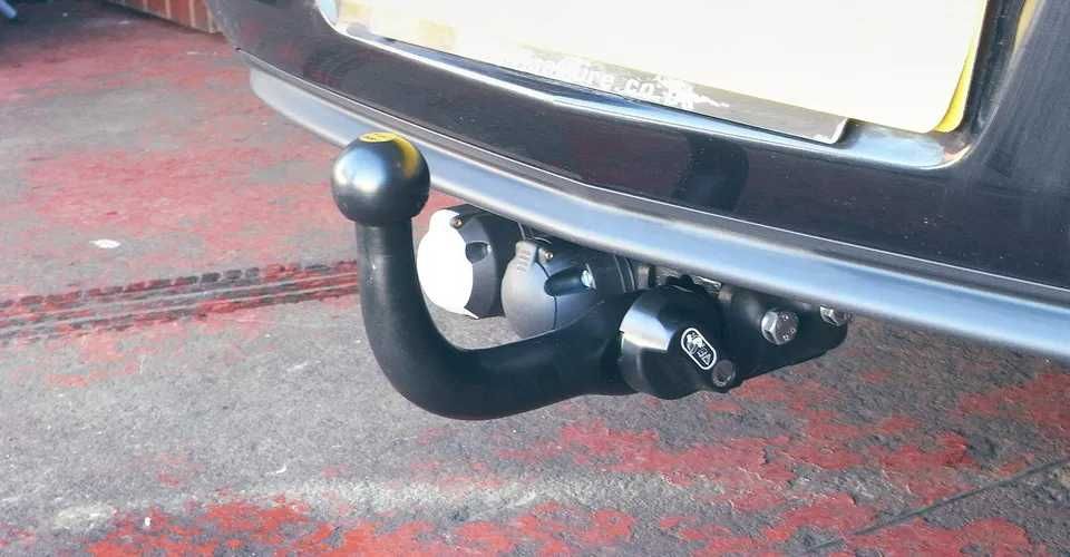 Встановлення фаркопів в автомобілі установка фаркопов Рено Опель Шкода