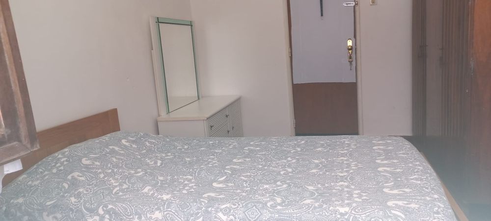 Quarto Para Arrendar