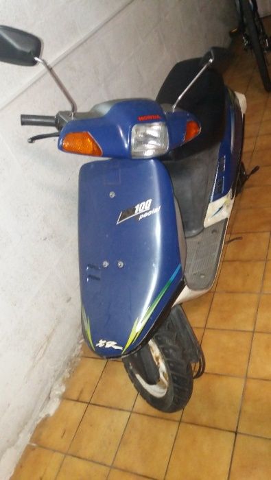 Scooter Honda vision