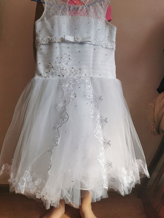 Нарядное платье, платье на выпускной.