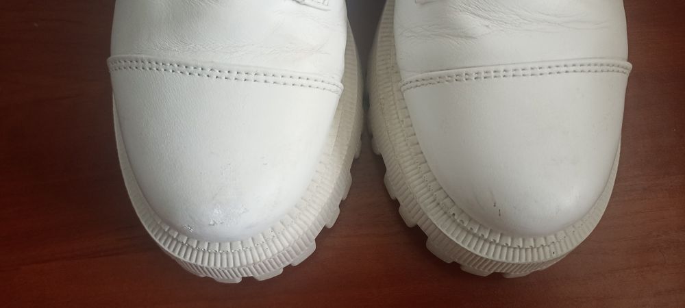 Зимові шкіряні жіночі черевики