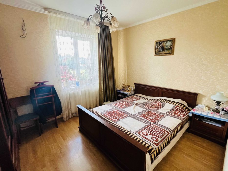 Продаж капітального двоповерхового  цегляного  будинку в м. Біла Церква р-н Заріччя
