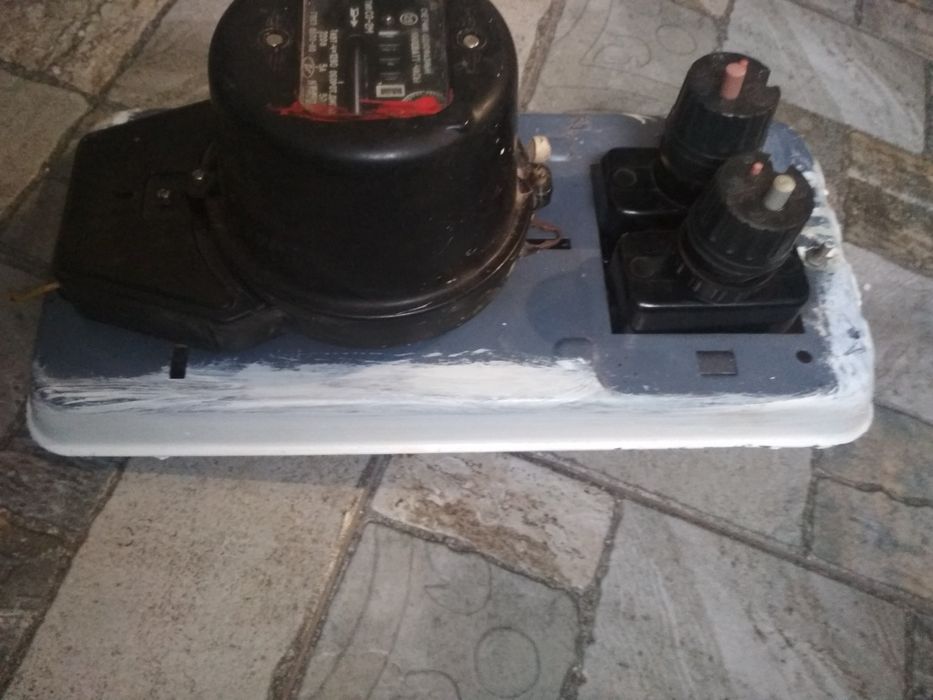 Лічильник світла Мінський РМЗ з пробками счетчик света