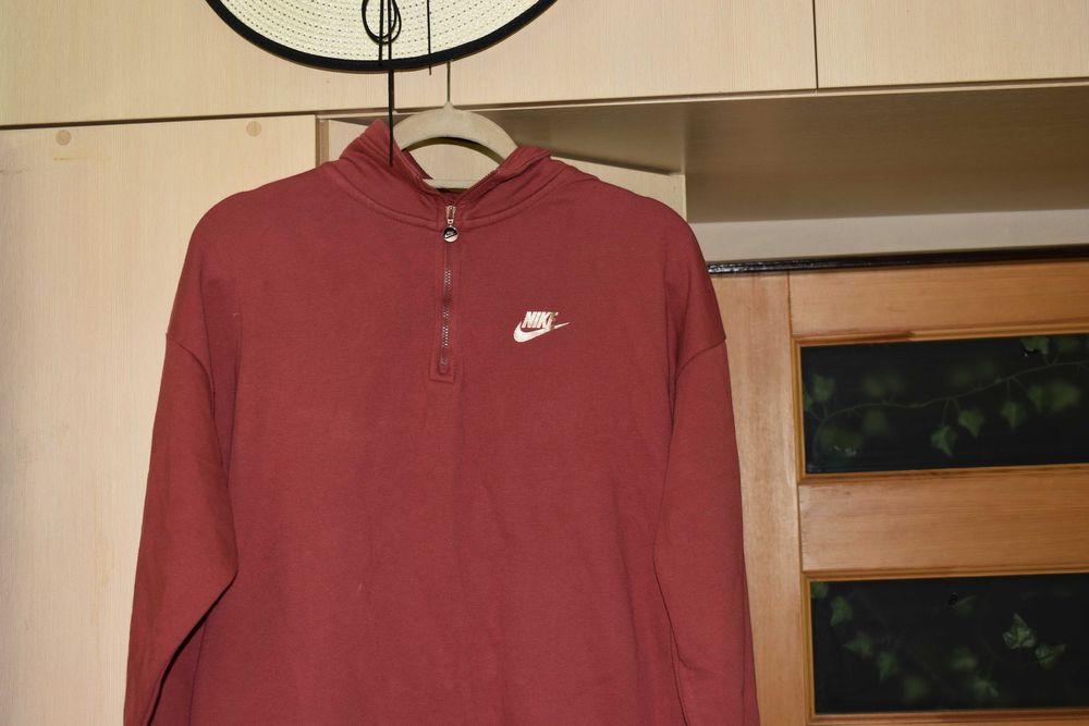Bordowa bluza Nike