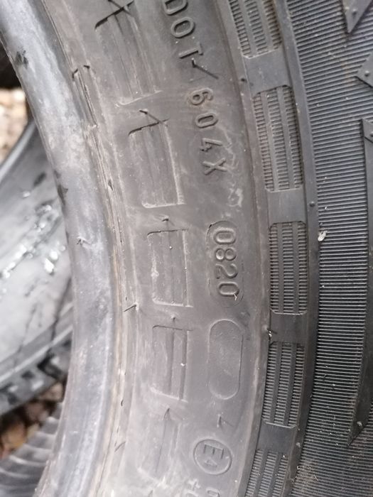 225/75/16 Nokian wielosezonowe