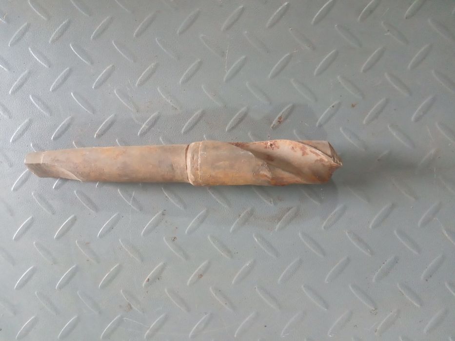 Продам сверло до станка.