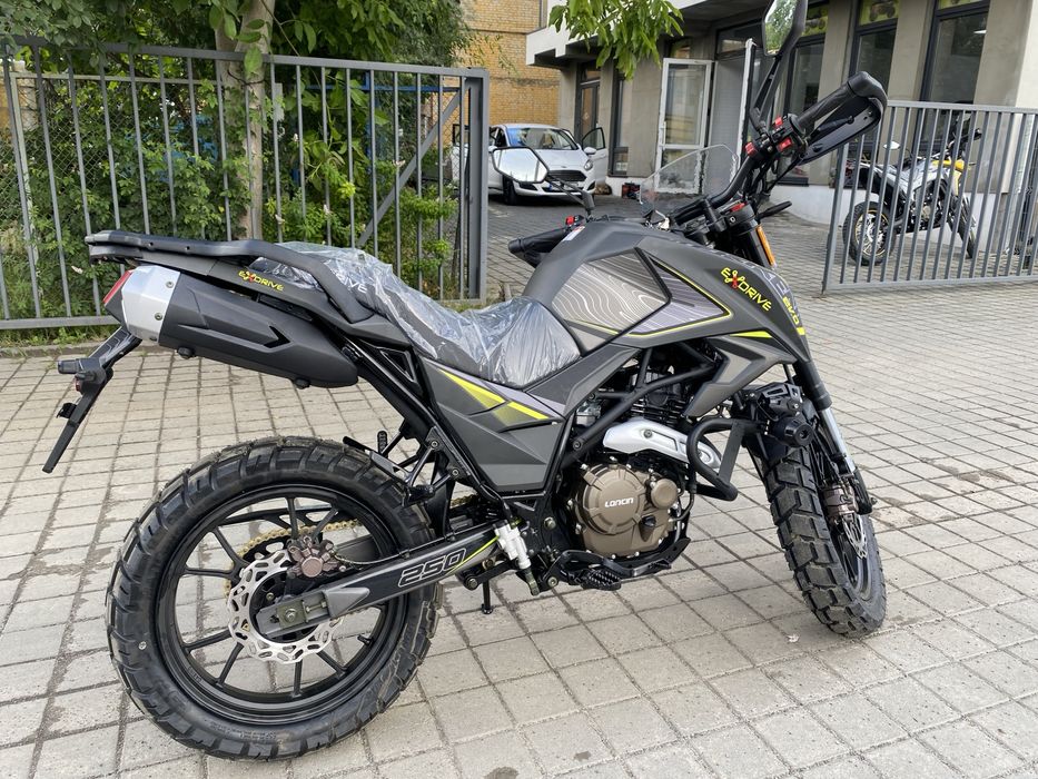 Мотоцикл EXDRIVE TEKKEN NEW 250 4V (LC171YMM) Кредит Доставка