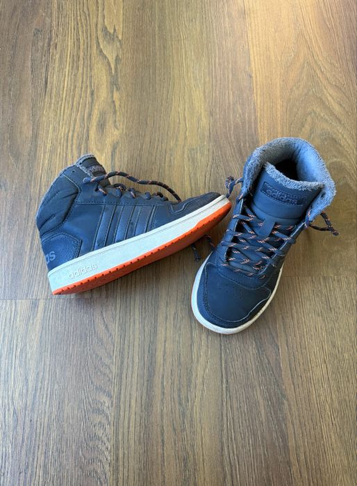 Демісезонні кросівки adidas HOOPS MID 32/20 см