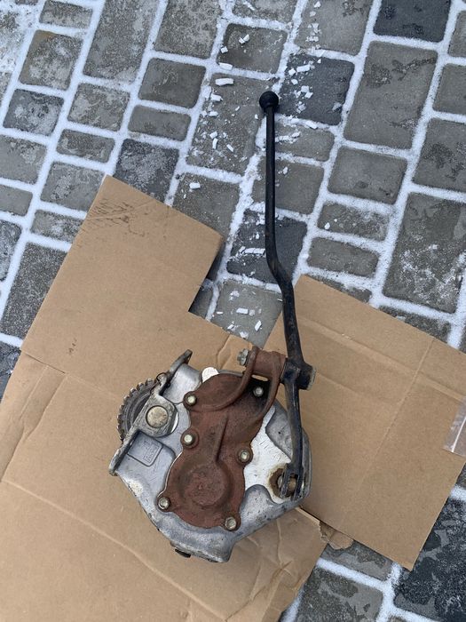 Продам КОМ (коробку відбору потужності) ГАЗ - 66 на лебідку