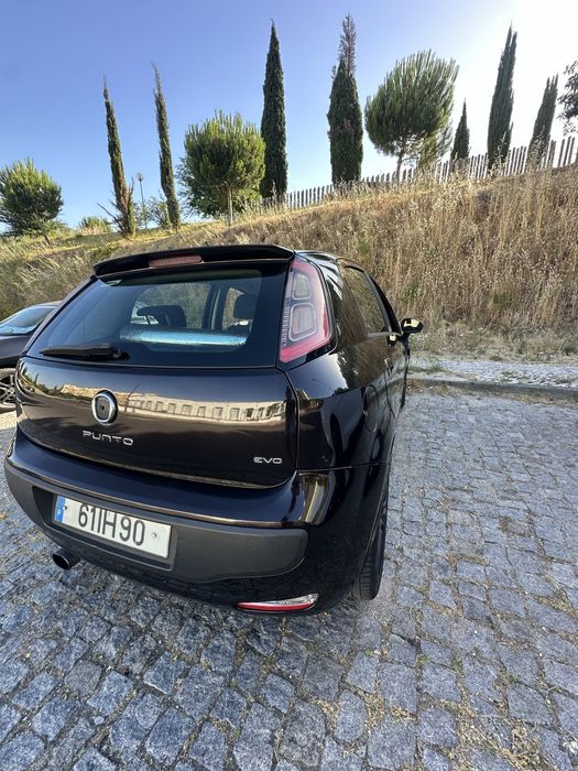 Punto evo 2009 .486036371124398082