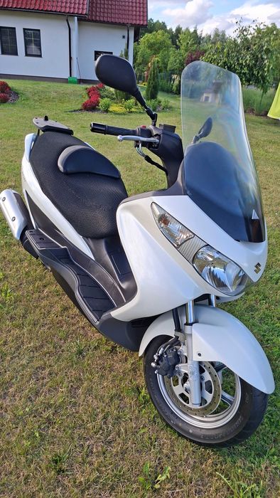 Suzuki Burgman 125