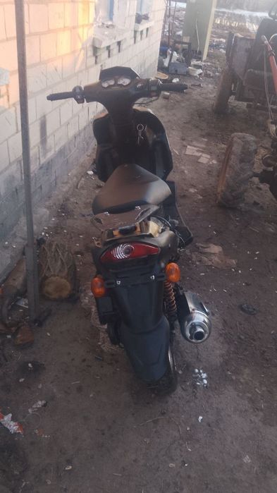 Продам скутер 150 кубов