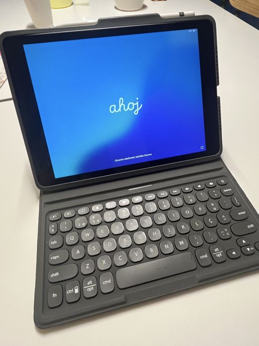 Ipad 10.2" + Apple Pencil + Teclado Bluetooth