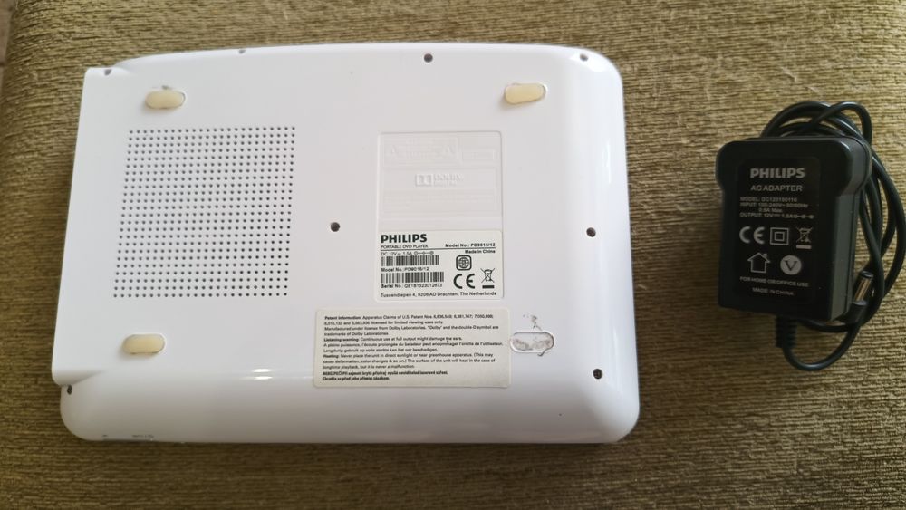 Портативний DVD плеєр PHILIS модель PD 9015/12 під відновлення або на запчастини