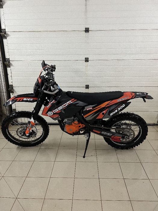 Продаю Geon GNS 300