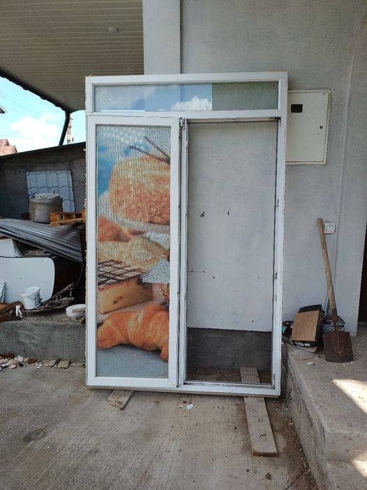 Продам металопластікове вікно  2,4 Х 1,5м