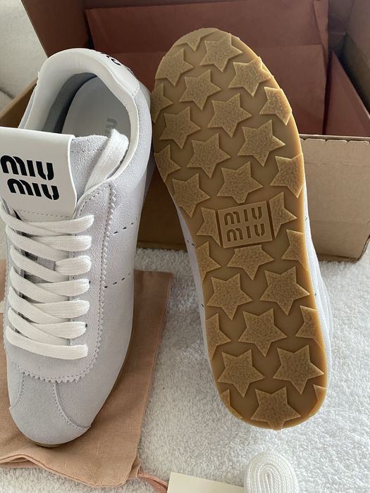 Sneyakersy Miu Miu Plume