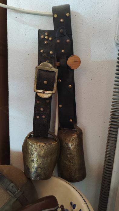 Coleção de 9 Chocalhos antigos