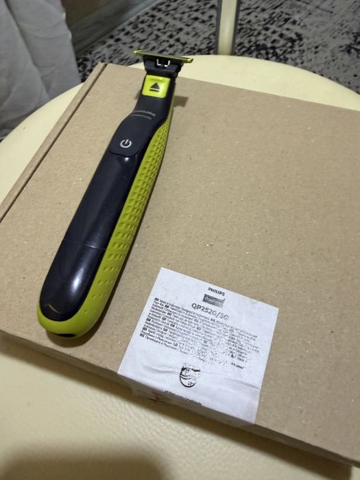 Продам електро станок Philips OneBlade QP2520/30