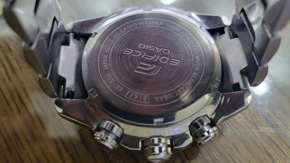 Часи Casio Edifice.