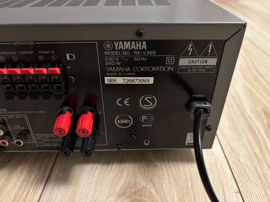 Kino domowe z głośnikami