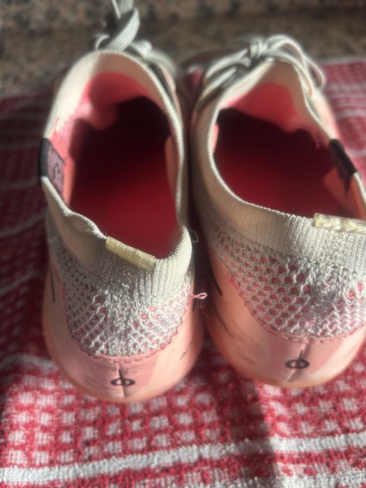 Chuteiras nike como novas