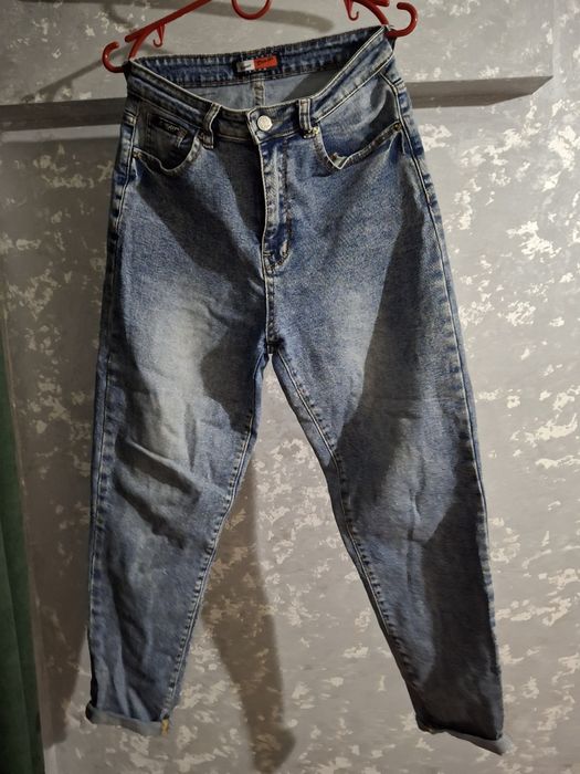 Джинси в гарному стані.