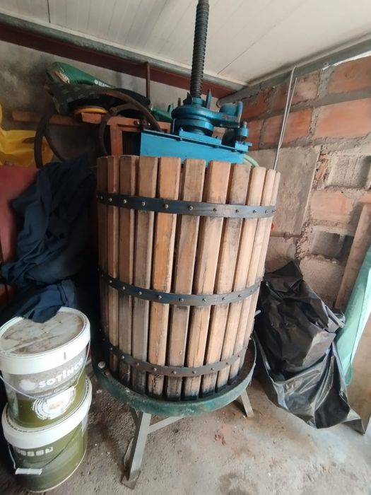 Prensa de Vinho completa