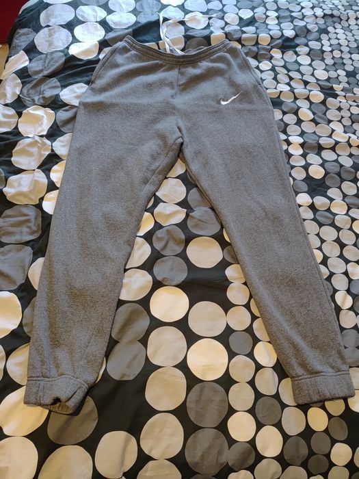 Spodnie dresowe nike XL