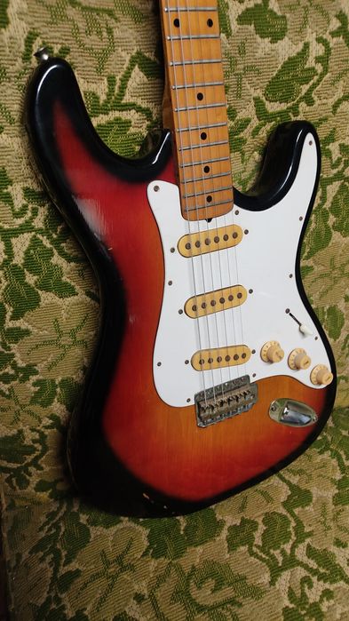 Maya Guitarra elétrica anos 70 made in Japan