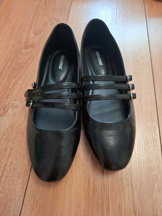 Eleganckie czarne baleriny dziewczęce rozmiar 37