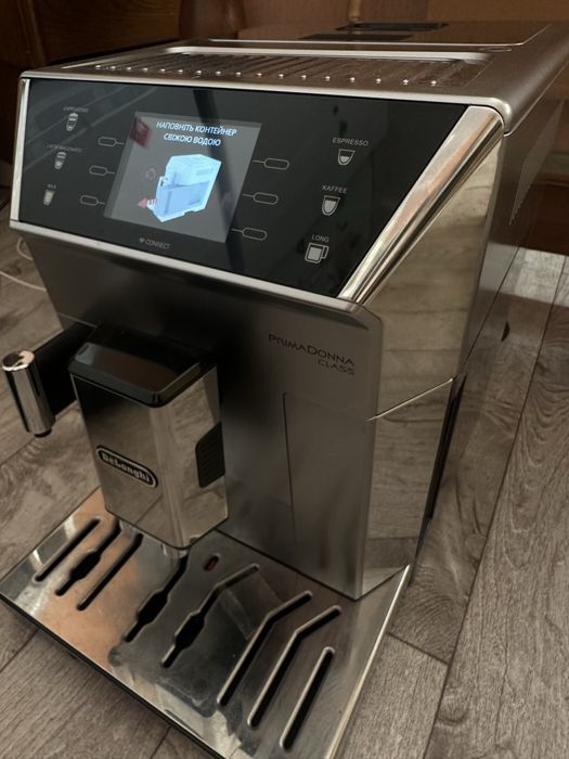 Кавова машина deLonghi PrimaDonna class