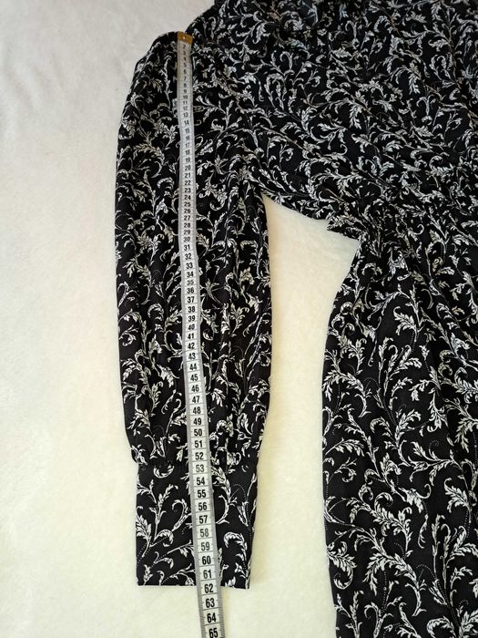 Sukienka letnia z długim rękawem białó czarna roz. M